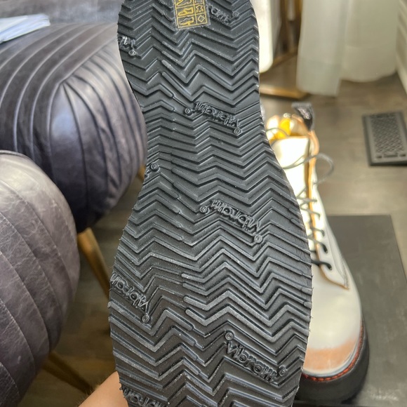 R13 BOOTS - Picture 4 of 8